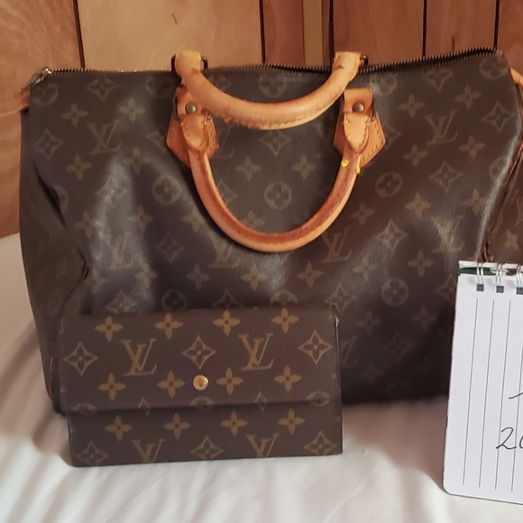 Louis Vuitton Handbags - SOLD! BUNDLE Speedy 35 & Trifold Wallet